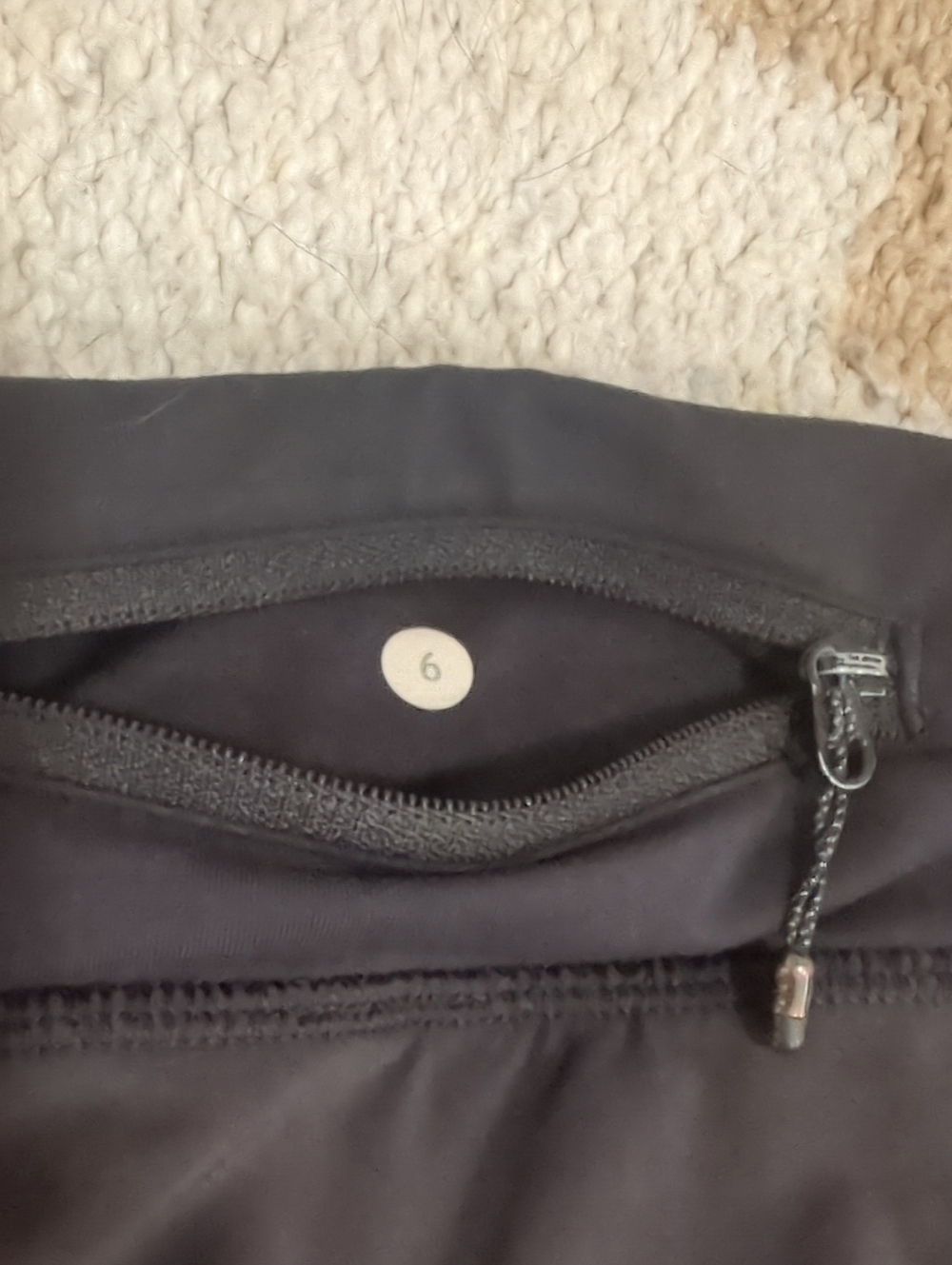 Lululemon π Speed Up Shorts π 6 Black - Picture 5 of 5